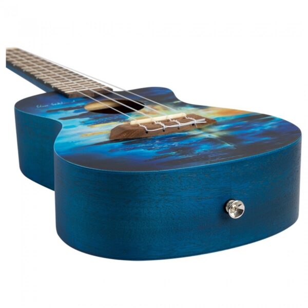 Flight AUC Concert Ukulele Elise Ecklund City